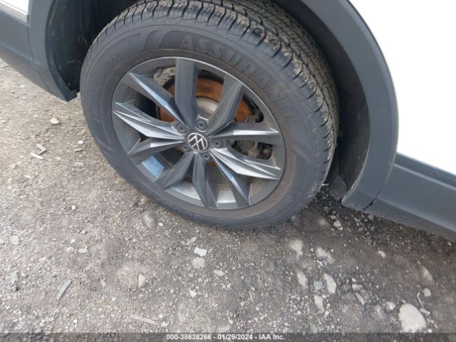 3VV2B7AX3NM015797 Volkswagen Tiguan 2.0t Se
