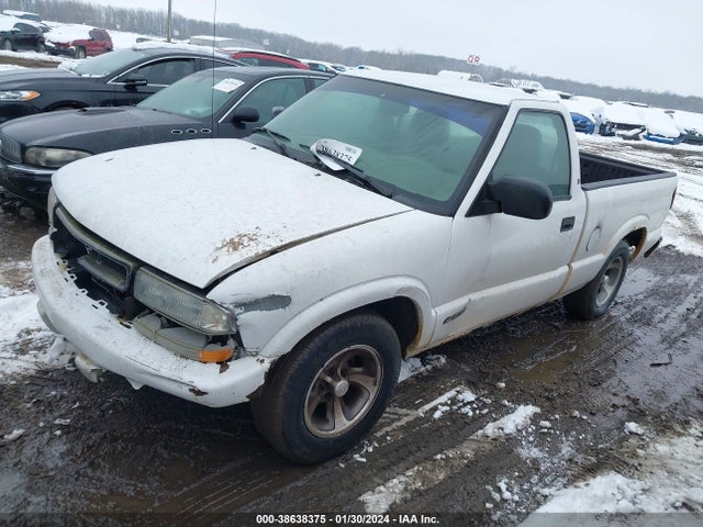 1999 CHEVROLET S-10 LS VIN: 1GCCS1448X8136771