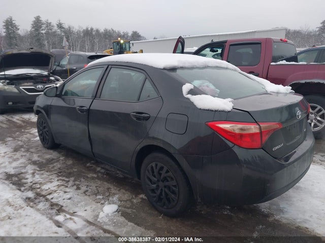Toyota COROLLA LE 2018 2T1BURHE3JC989226 Image 3