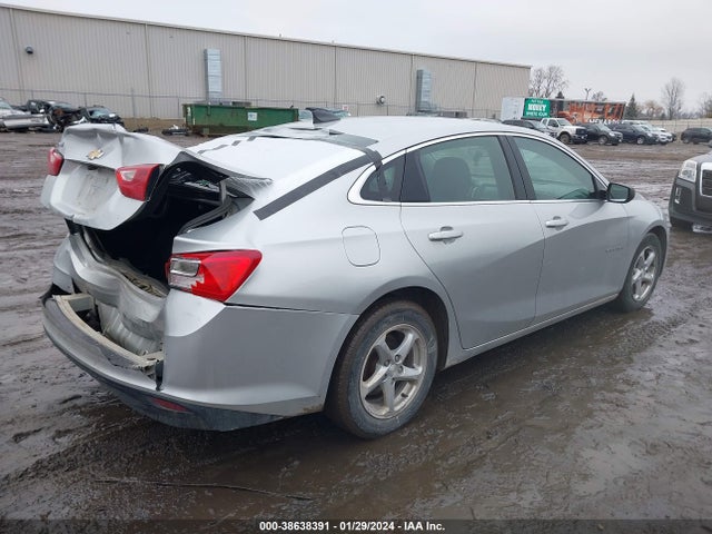 Chevrolet Malibu 1fl 2017 1G1ZC5ST5HF240116 Image 4