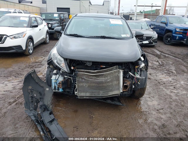 2016 KIA SPORTAGE LX VIN: KNDPB3AC2G7796075