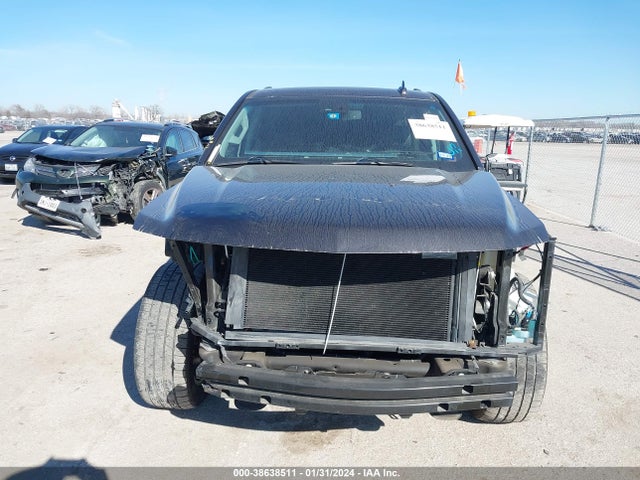 Chevrolet Suburban Premier 2017 1GNSCJKC3HR232264 Image 12
