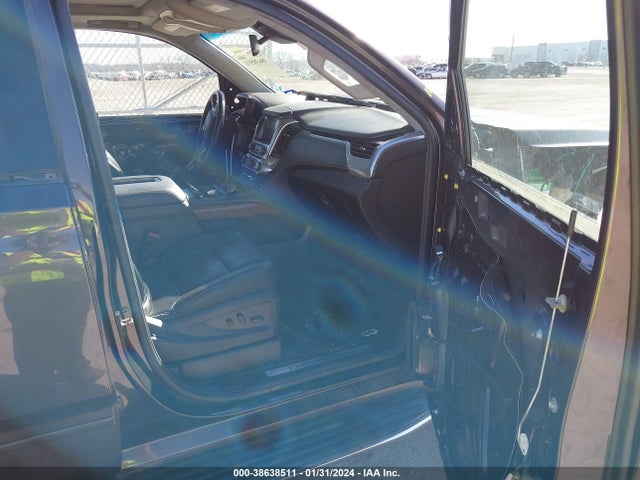 Chevrolet Suburban Premier 2017 1GNSCJKC3HR232264 Image 5