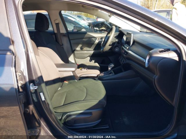 3KPF24AD5LE141848 KIA FORTE FE