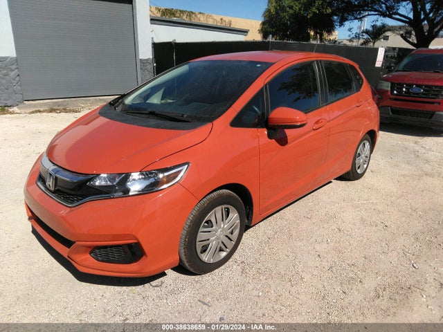 Honda FIT LX 2018 3HGGK5H4XJM735873 Image 2