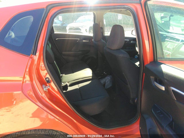 Honda FIT LX 2018 3HGGK5H4XJM735873 Image 8