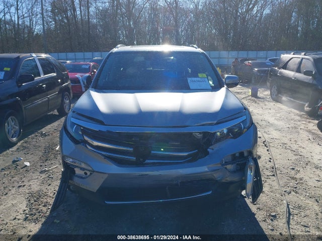 Honda Pilot Touring 2017 5FNYF6H92HB000697 Image 12