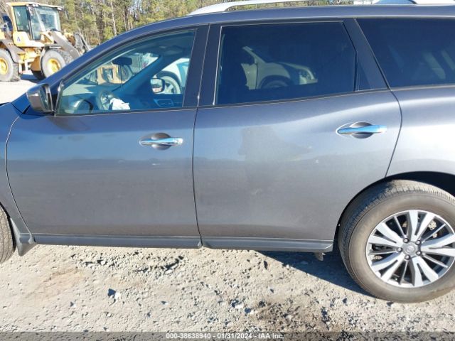 5N1DR2AN4LC649151 Nissan Pathfinder S 2wd