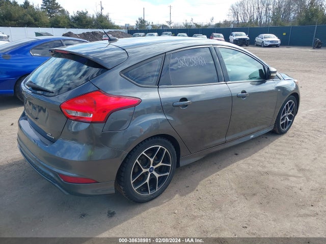 2015 FORD FOCUS SE VIN: 1FADP3K22FL218175
