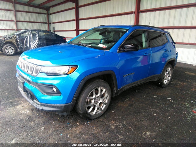 Jeep Compass Latitude Lux 4x4 2022 3C4NJDFB8NT152394 Image 2