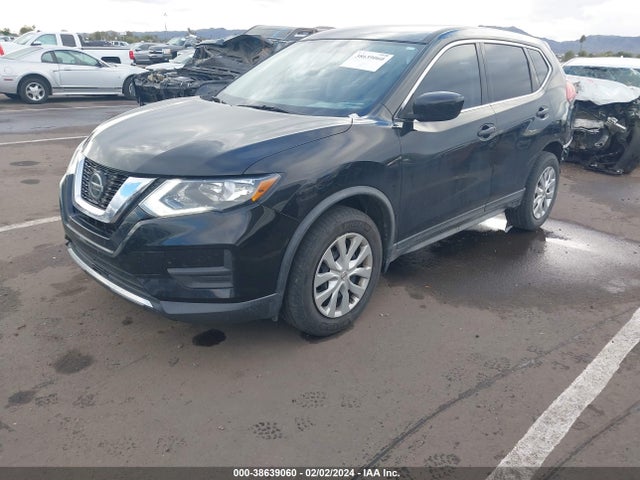 Nissan ROGUE S 2018 KNMAT2MV0JP537196 Image 2