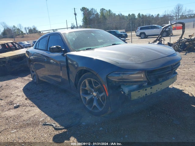 2015 2C3CDXHG7FH844881 zdjęcie główne