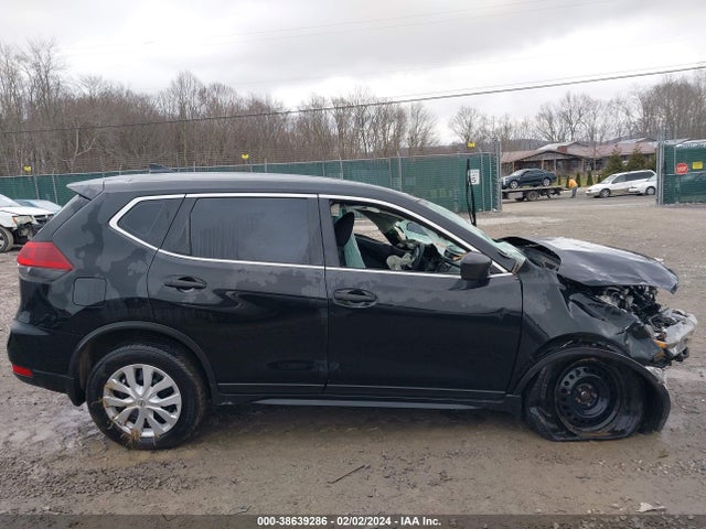 Nissan ROGUE S 2018 JN8AT2MV4JW330563 Image 14