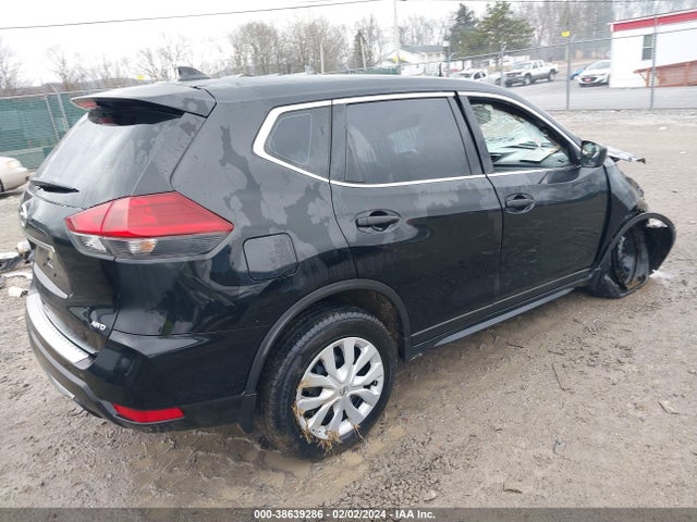 Nissan ROGUE S 2018 JN8AT2MV4JW330563 Image 4