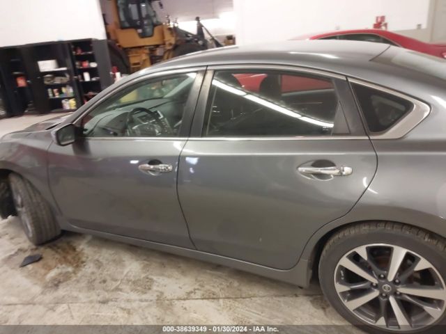 1N4BL3APXHC156317 Nissan Altima 3.5 Sr