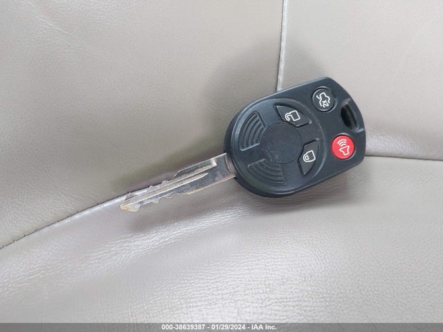 2008 FORD ESCAPE HYBRID VIN: 1FMCU59H28KA84065