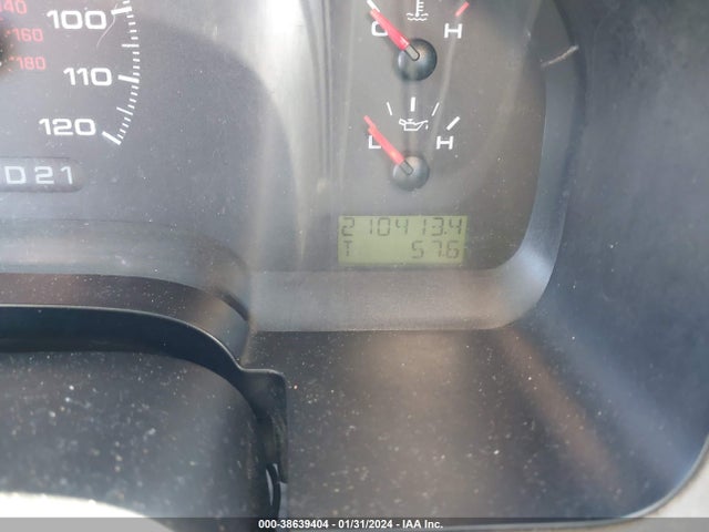 2005 FORD F-150 STX/XL/XLT VIN: 1FTRF12235NB65741