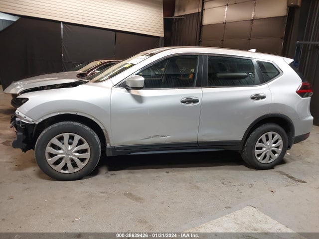 Nissan ROGUE S 2019 5N1AT2MV1KC828746 Image 15
