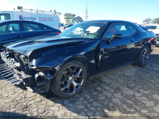2C3CDZAG4JH327715 Dodge Challenger Sxt Plus