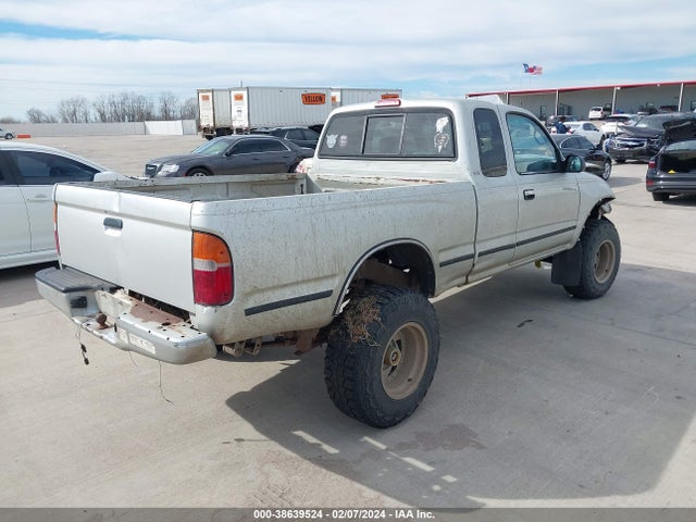 2000 TOYOTA TACOMA VIN: 4TAWM72N2YZ675772
