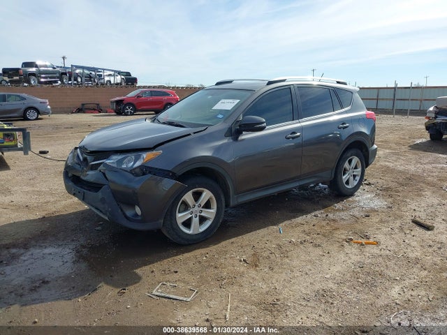 Toyota Rav4 Xle 2014 JTMWFREV6EJ016285 Image 2