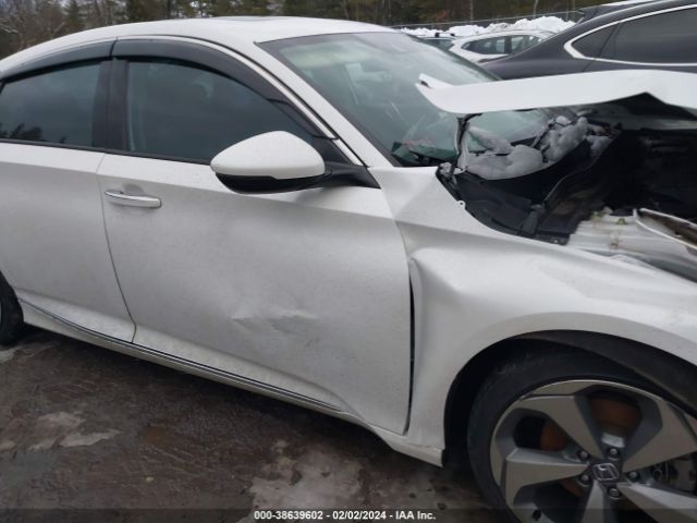 1HGCV2F97JA050472 Honda Accord Touring 2.0t