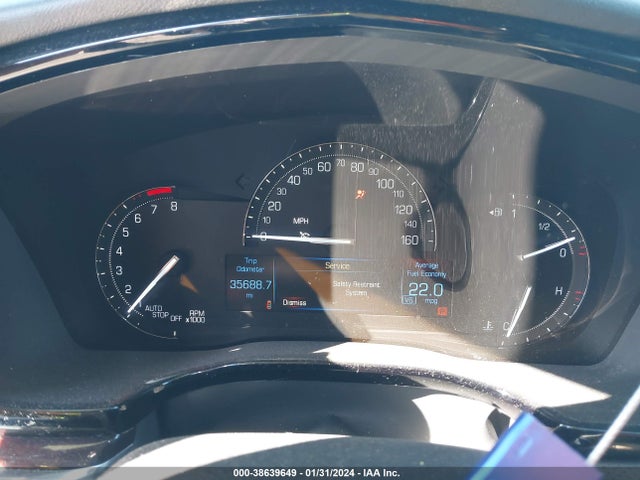 1GYKNERS8JZ230209 Cadillac Xt5 Premium Luxury