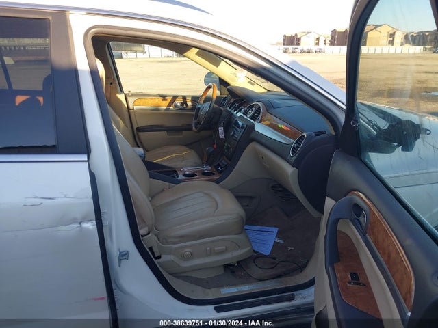 2011 BUICK ENCLAVE 1XL VIN: 5GAKRBED6BJ242201