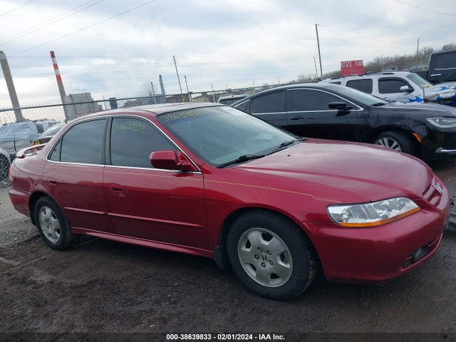 2002 HONDA ACCORD 3.0 EX VIN: 1HGCG16582A045493