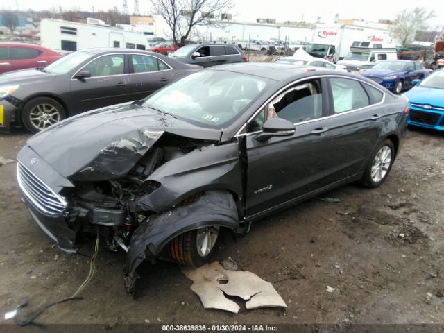 3FA6P0MU4KR119682 Ford Fusion Hybrid Sel