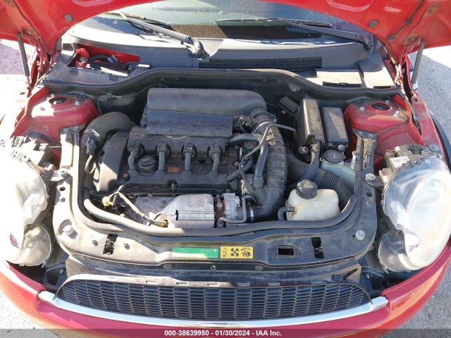 2010 MINI COOPER S CLUBMAN WMWMM3C52ATP93989 Photo 9