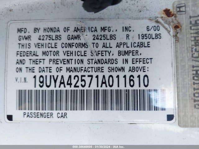 2001 ACURA CL 3.2 W/NAV SYSTEM (A5) VIN: 19UYA42571A011610