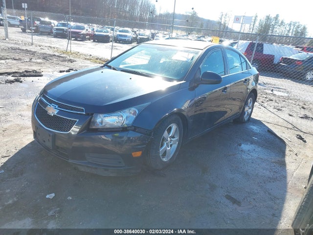 Chevrolet Cruze 1lt Auto 2014 1G1PC5SB9E7378925 Image 2
