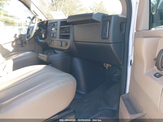 Chevrolet Express Cargo Rwd 2500 Regular Wheelbase Wt 2021 1GCWGAFP4M1310703 Image 5