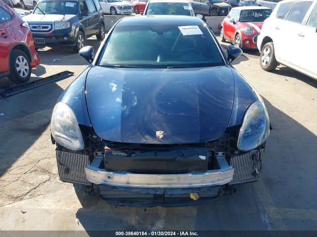 Porsche Panamera 4s 2018 WP0AB2A70JL131712 Image 13
