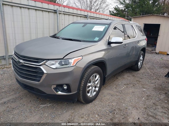 Chevrolet Traverse 1lt 2018 1GNERGKW9JJ255433 Image 2