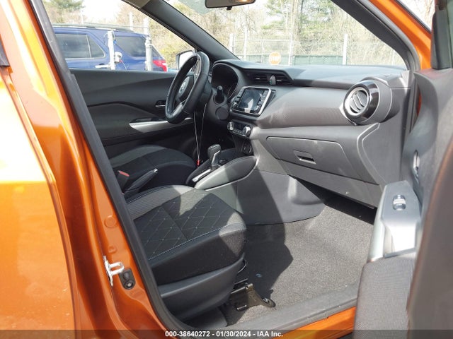 Aukcja sprzedaży 2018 Nissan Kicks Sv, vin: 3N1CP5CU1JL526925, numer aukcji: 38640272