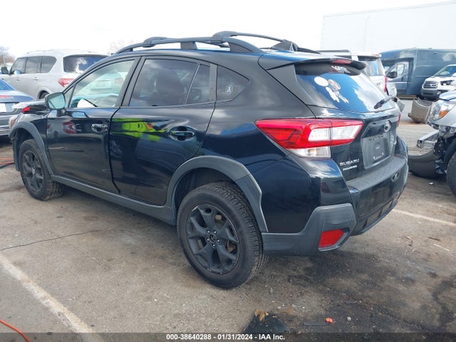 Subaru Crosstrek 2.0i Premium 2018 JF2GTABC0JH317199 Image 3