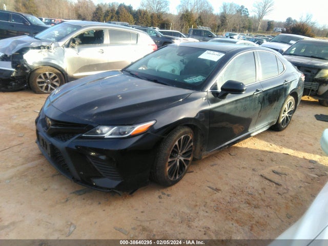 Toyota CAMRY SE 2020 4T1G11AK3LU860422 Image 2