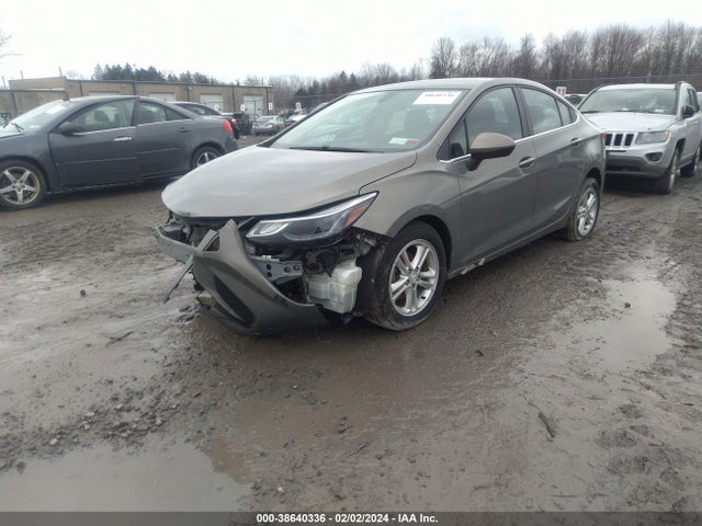 Chevrolet Cruze Lt Auto 2017 1G1BE5SM2H7216841 Image 2