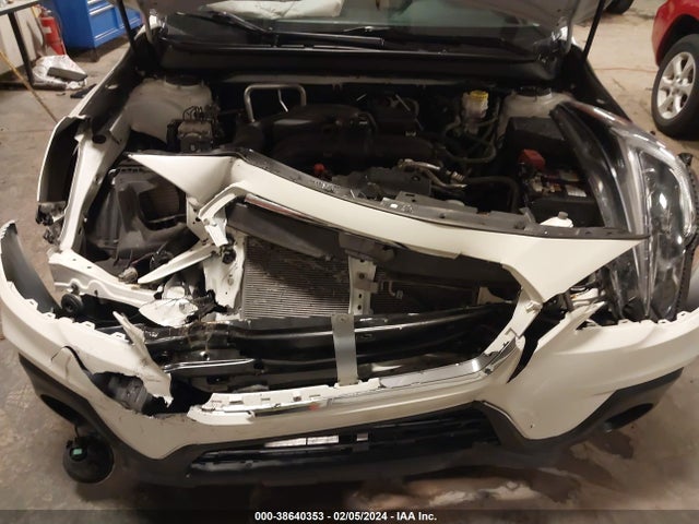 Subaru Outback 2.5i Premium 2018 4S4BSADC5J3285545 Image 10