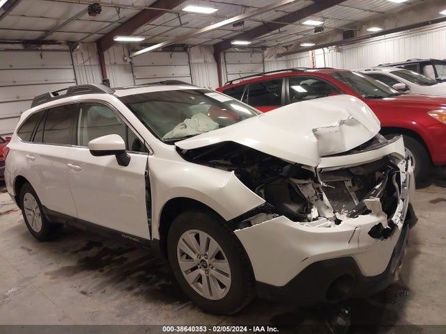 Subaru Outback 2.5i Premium 2018 4S4BSADC5J3285545 Image 14
