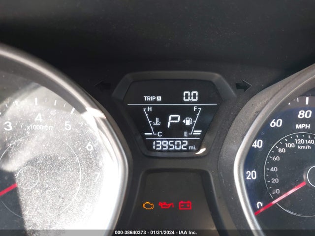 Hyundai ELANTRA SE 2016 5NPDH4AEXGH709768 Image 16