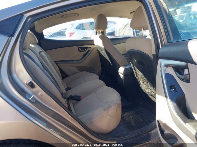 Hyundai ELANTRA SE 2016 5NPDH4AEXGH709768 Image 8