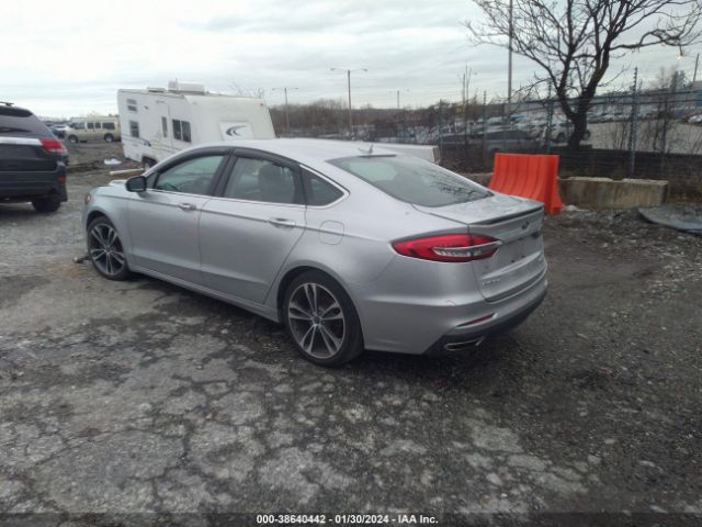 3FA6P0D9XKR152603 Ford Fusion Titanium