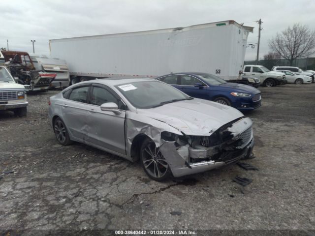 3FA6P0D9XKR152603 Ford Fusion Titanium