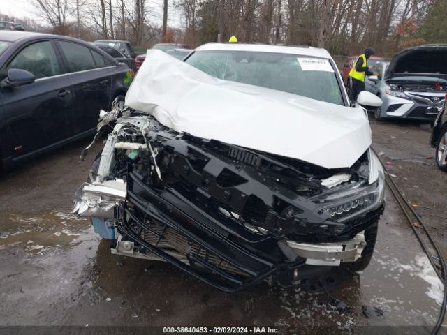 1HGCV1F32JA112026 Honda Accord Sport