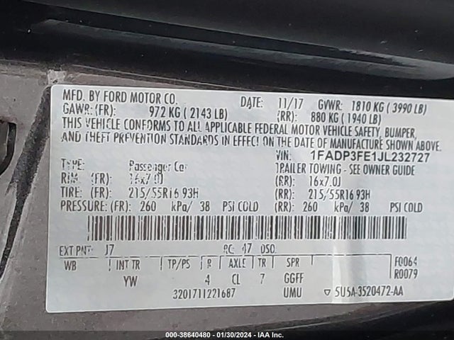Ford FOCUS SE 2018 1FADP3FE1JL232727 Image 9