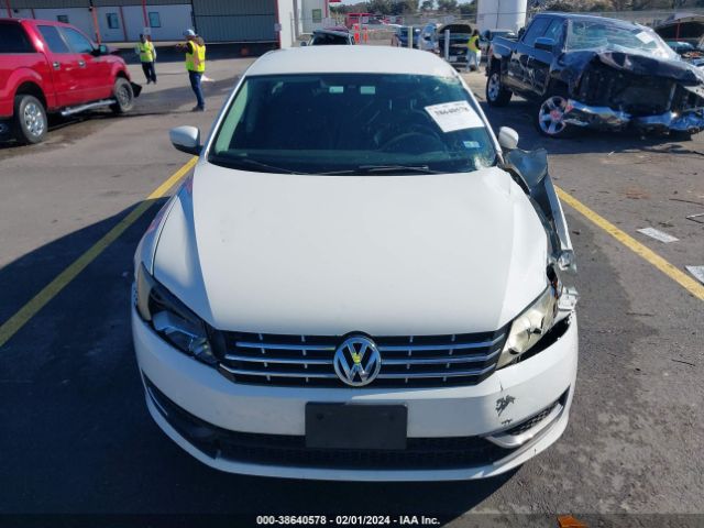 1VWBV7A39FC062755 Volkswagen Passat 2.0l Tdi Se