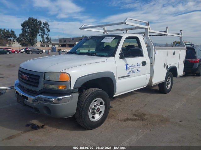 2005 GMC SIERRA 2500HD WORK TRUCK VIN: 1GDHC24U75E282128